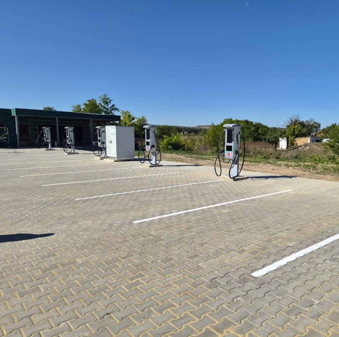 Station photo 1