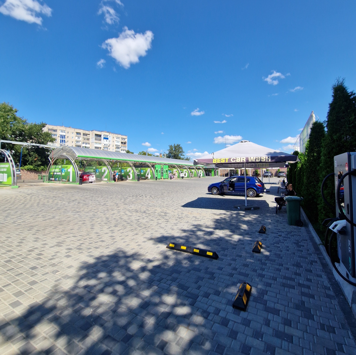 Station photo 4